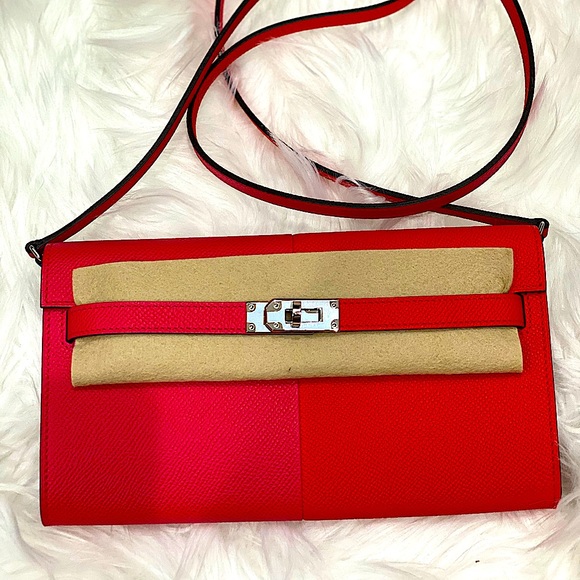 Hermes Handbags - Hermès Wallet on Chain Bag Kelly Classique To Go
